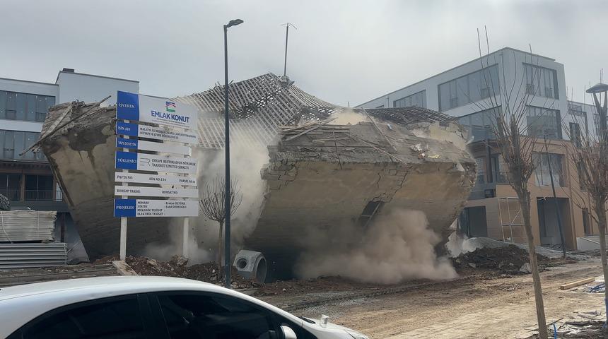 Malatya'da cami inşaatında g&ouml;&ccedil;&uuml;k; 1 yaralı