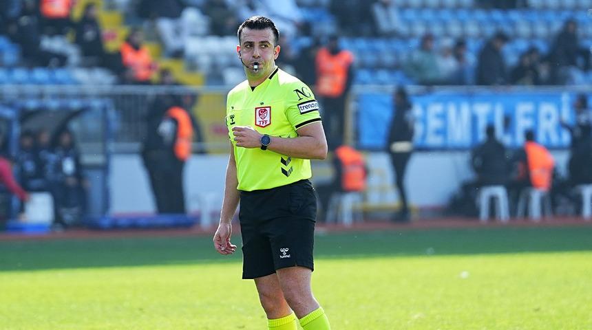 Beşiktaş - Galatasaray derbisinin VAR hakemi belli oldu!