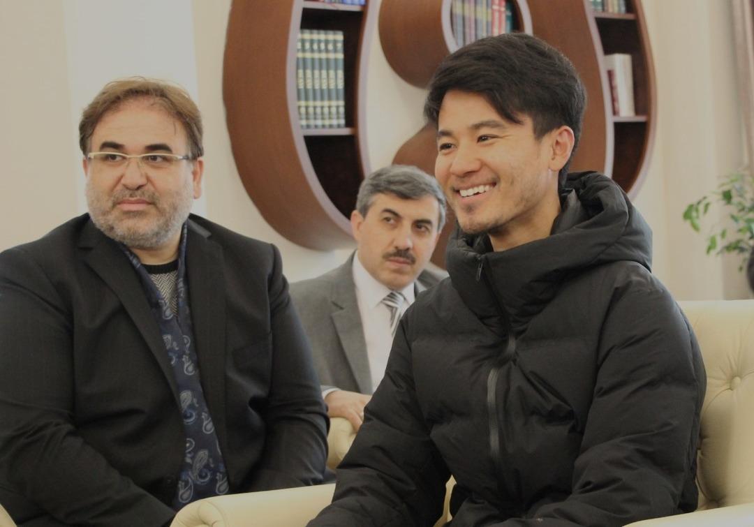 Bisikletli Japon gezgin Gaziantep te camiye sığındı: M&uuml;sl&uuml;man oldu 1