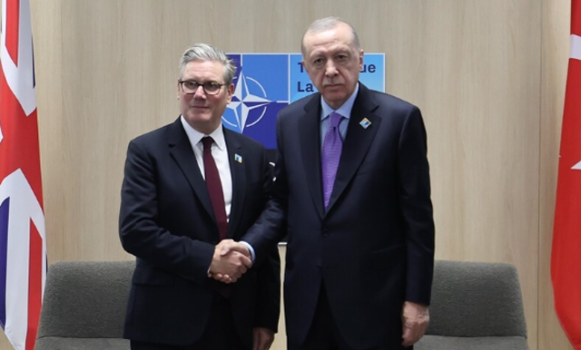 Cumhurbaşkanı Erdoğan, Starmer ile görüştü