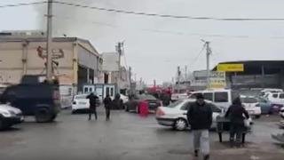 Mardin'de yol kenarındaki kanala çarpan kamyonetteki 2 kişi yaralandı