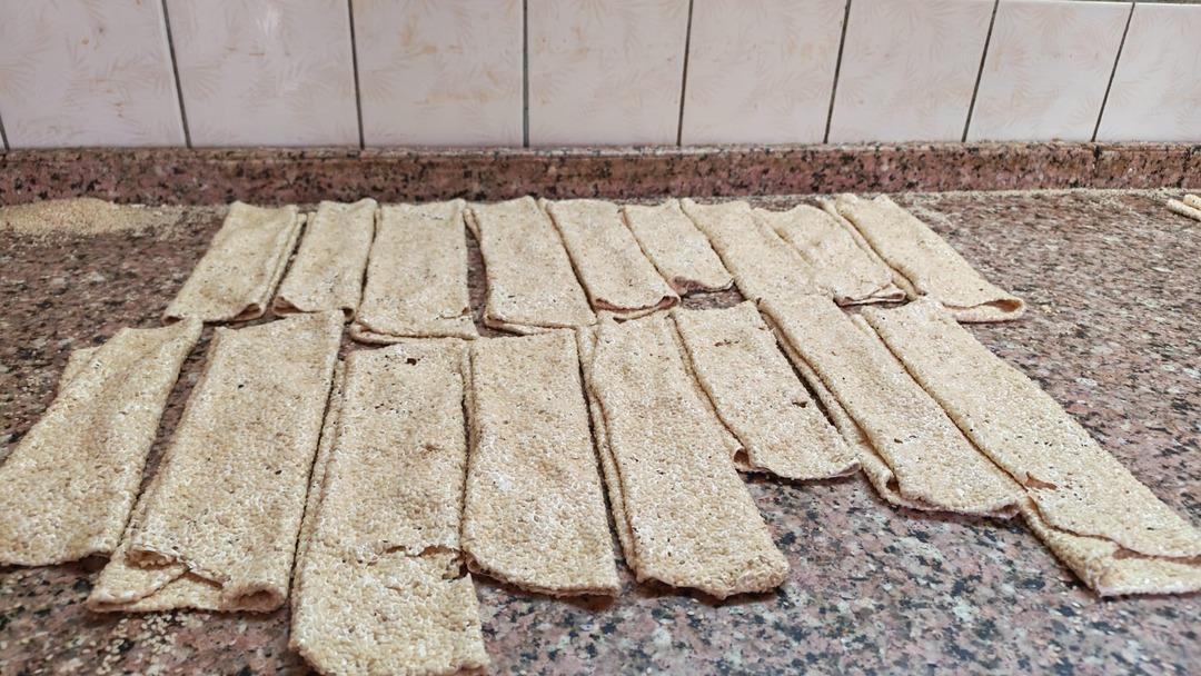 75 yıldır aynı y&ouml;ntemle hazırlanıyor:  Bitli helva  olarak biliniyor! 3