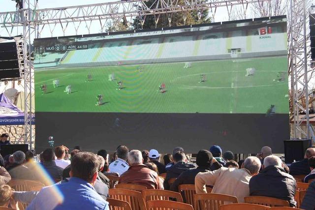 Seyirci yasağı taraftarı durduramadı 5