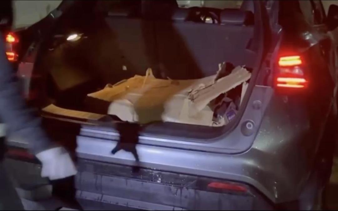 İstanbul dan Sakarya ya uyuşturucu getiren ş&uuml;pheliyi polis kovalamacayla yakaladı 3