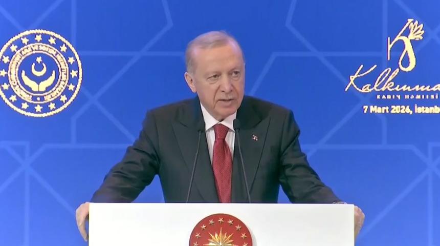 Cumhurbaşkanı Erdoğan: "Bir b&uuml;t&uuml;n&uuml;n par&ccedil;alarıyız, cinsiyet ayrımcılığı kitabımızda yazmaz"