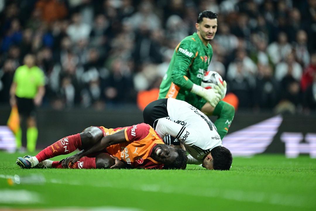 (&Ouml;zet) Beşiktaş - Galatasaray Ma&ccedil;ı &Ouml;zeti ve T&uuml;m &Ouml;nemli Anları 2