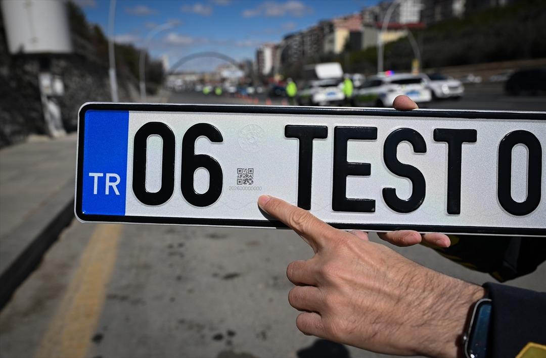 APP plaka uyarısı! Ara&ccedil; sahipleri i&ccedil;in EGM a&ccedil;ıkladı: Plakanız ge&ccedil;erli mi? 7