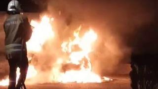 Motosiklet alevlere teslim oldu