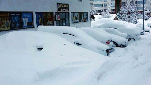 Bitlis mart ayında kara g&ouml;m&uuml;ld&uuml; 5