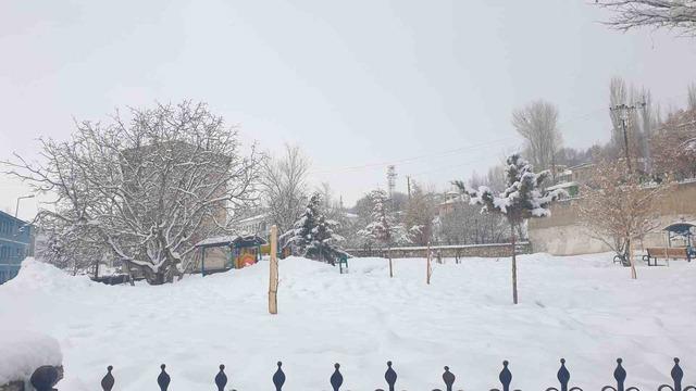 Başkale&rsquo;de kar yağışı 2