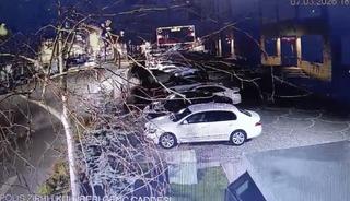 Bing&ouml;l&rsquo;de 4 kişinin yaralandığı kaza kamerada