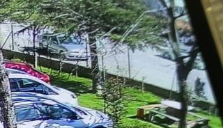 El freni &ccedil;ekilmeyen otomobil faciaya sebep oldu: 1 &ouml;l&uuml;, 2 ağır yaralı