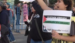 Antalya&rsquo;da 8 Mart D&uuml;nya Kadınlar G&uuml;n&uuml; y&uuml;r&uuml;y&uuml;ş&uuml;