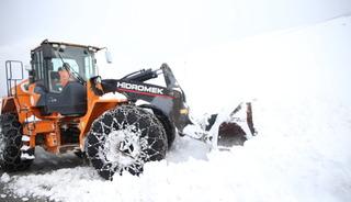 Ordu'da karla m&uuml;cadele &ccedil;alışmaları devam ediyor