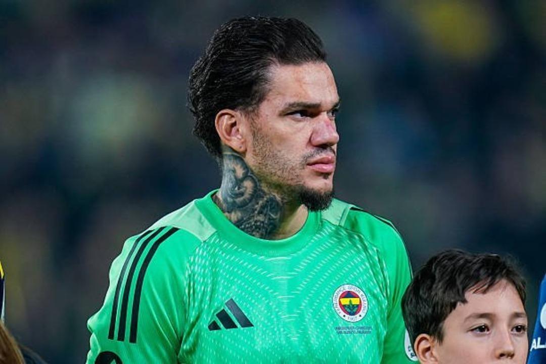 Fenerbah&ccedil;e de Ederson cezalı duruma d&uuml;şt&uuml;! Fatih Karag&uuml;mr&uuml;k ma&ccedil;ında yok 2