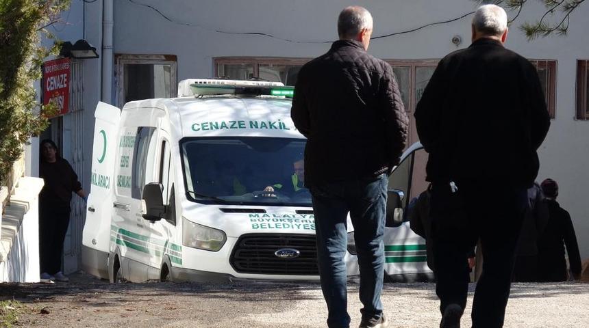 Malatya'da babasını &ouml;ld&uuml;ren zanlı yakalandı