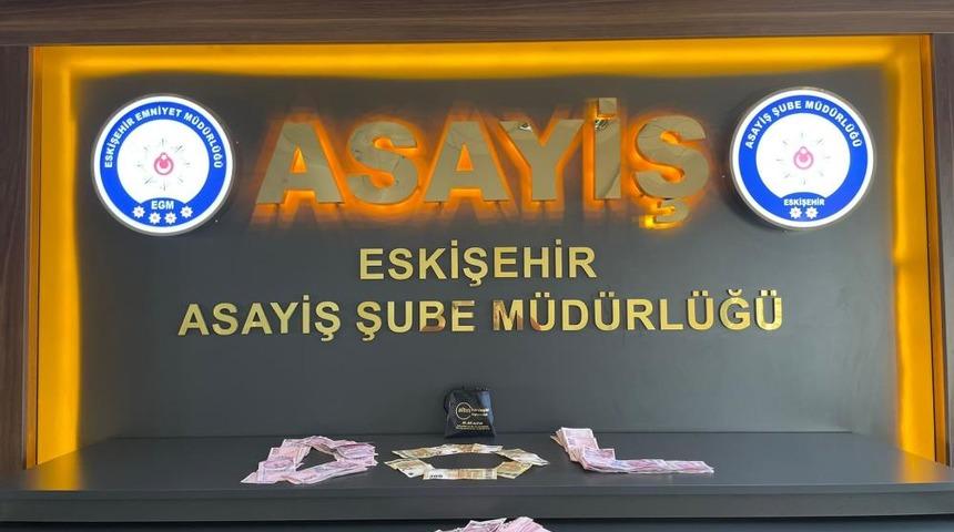 Eskişehir'de vatandaşı 2 milyon 411 bin TL dolandıran ş&uuml;pheli yakalandı