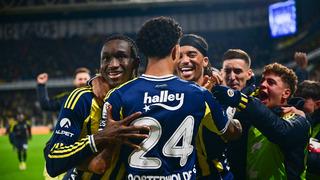 Kadıköy'de müthiş son! Fenerbahçe Samsunspor'u son saniyede attığı golle geçti