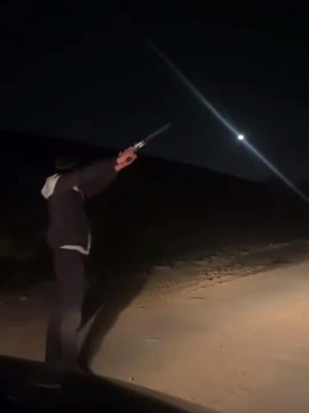 Havaya ateş ettiği anları sosyal medyada paylaşınca gözaltına alındı 2