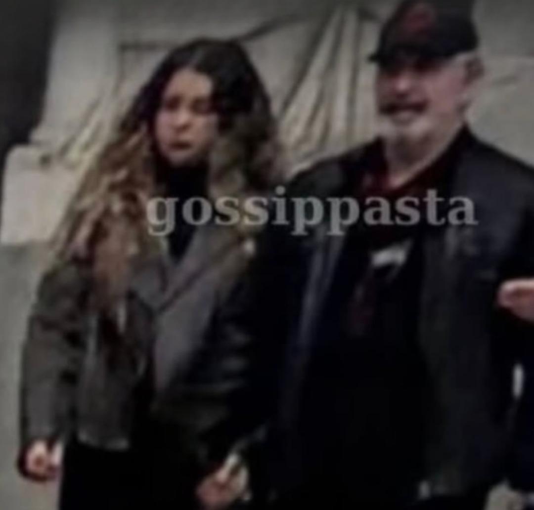 Cem Yılmaz ın sevgilisi kim? El ele yakalandılar 1