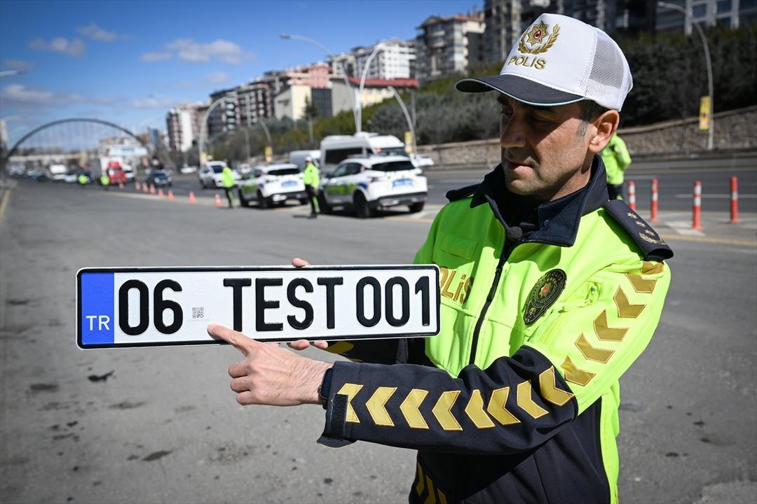 APP plaka kullananlar bu tuzağa düşüyor: Sıra beklemek yok ama cezası var! 2