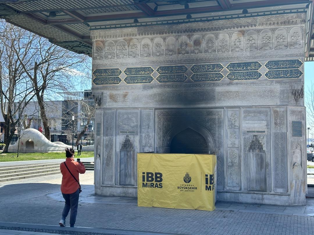 300 yıllık Tophane Çeşmesi zarar gördü 1