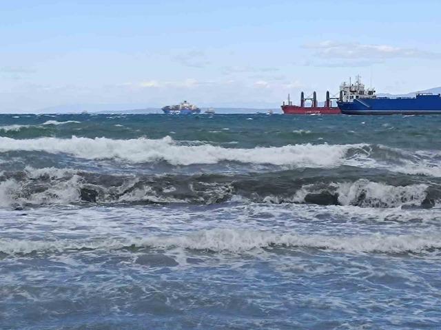 İskenderun Körfezi’nde denizde çekilme yaşandı 2