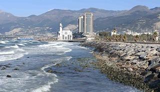 İskenderun K&ouml;rfezi&rsquo;nde denizde &ccedil;ekilme yaşandı