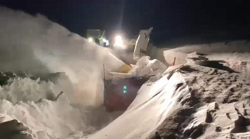 Kar kaplanları Arpa&ccedil;ay&rsquo;da gece g&uuml;nd&uuml;z &ccedil;alışıyor