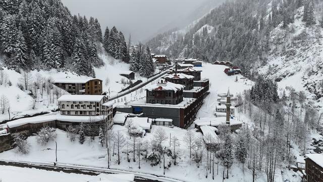 Rize, Artvin, Ordu ve Bayburt ta soğuk hava etkisini s&uuml;rd&uuml;r&uuml;yor 1
