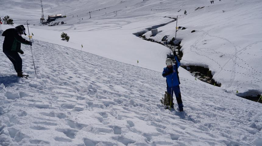 Bursa'da &ccedil;ığ arama kurtarma tatbikatı ger&ccedil;ekleştirildi