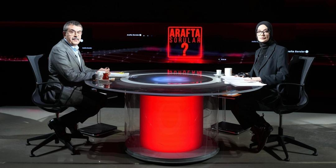 Milli Eğitim Bakanı Tekin den Ara tatiller kalkıyor iddialarına yanıt 1