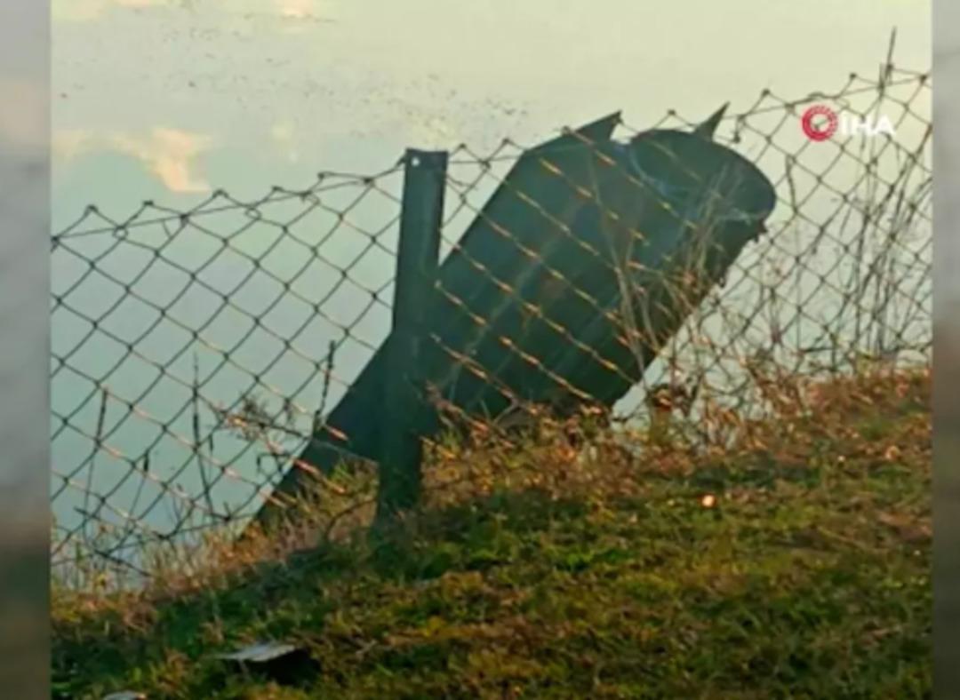 SON DAKİKA | Hatay dan sonra şimdi de Gaziantep! G&uuml;neyşehir b&ouml;lgesine f&uuml;ze par&ccedil;aları d&uuml;şt&uuml; 1