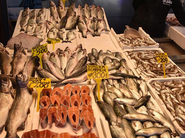 Trabzon'da istavrit ve mezgit ilgi g&ouml;r&uuml;yor!