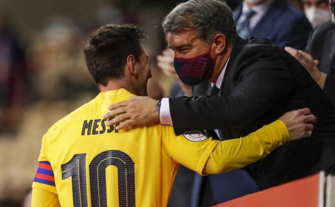 Xavi, Laporta nın Messi nin Barcelona ya d&ouml;n&uuml;ş&uuml;n&uuml; engellediğini s&ouml;yledi 2