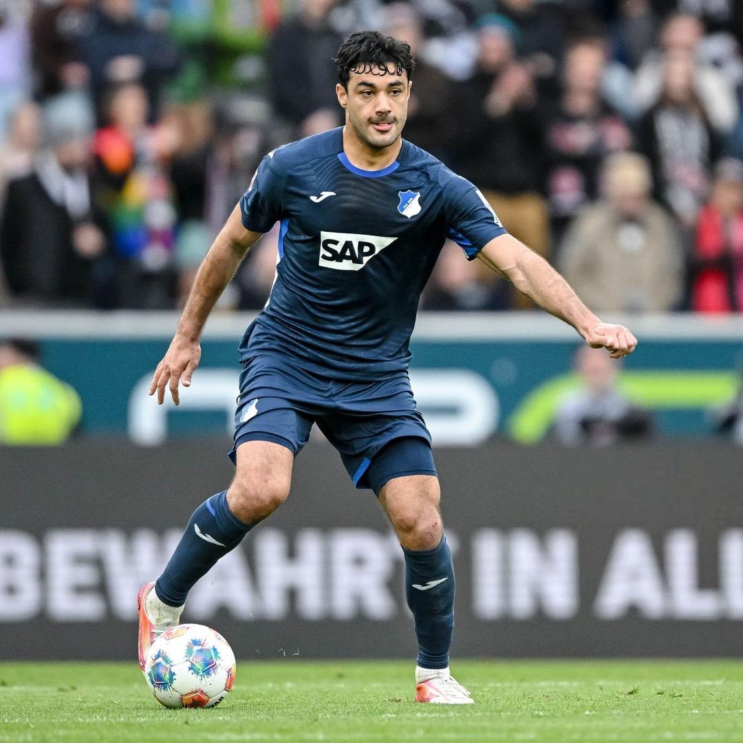 Ozan Kabak tan y&uuml;rek burkan sakatlık ve ayrılık itirafları! "Galatasaray beni ben yaptı, Liverpool d&uuml;nyaya tanıttı!" 3