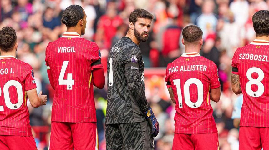 SON DAKİKA | Galatasaray'a dev m&uuml;jde! Liverpool'un İstanbul kadrosu a&ccedil;ıklandı: Tam 5 d&uuml;nya yıldızı yok...