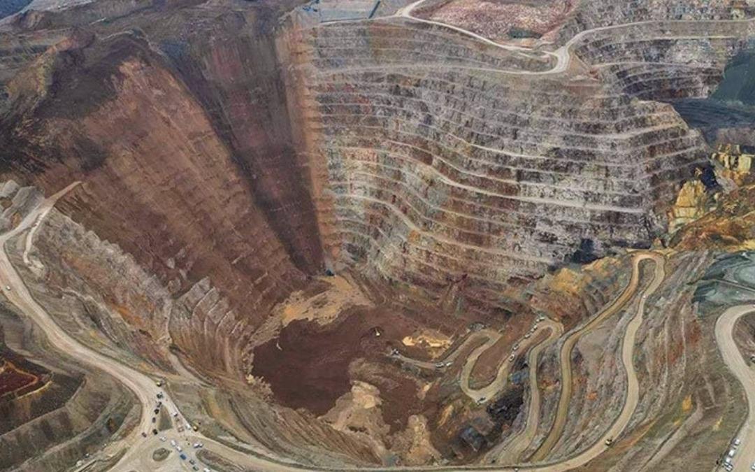 Cengiz Holding den dev hamle: 1,5 milyar dolara altın madeni satın alıyor 1