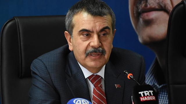 Ara tatil kalkıyor mu? MEB öğretmenlere sordu: Yüzde 80 çıktı