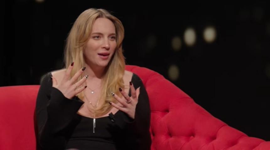 &Ouml;len babasından işaret istedi! Hayal K&ouml;seoğlu ilk kez paylaştı: 'O gece eve gidip g&ouml;rd&uuml;ğ&uuml;m...'