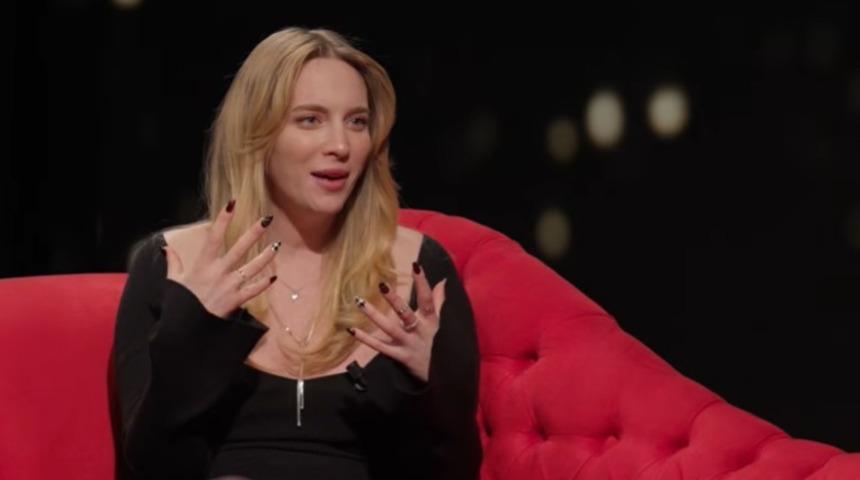 &Ouml;len babasından işaret istedi! Hayal K&ouml;seoğlu ilk kez paylaştı: 'O gece eve gidip g&ouml;rd&uuml;ğ&uuml;m...'