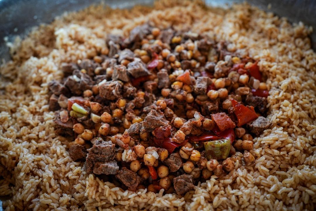 Aydın da dileklerin ger&ccedil;ek olması i&ccedil;in pişirilen yemek!  10