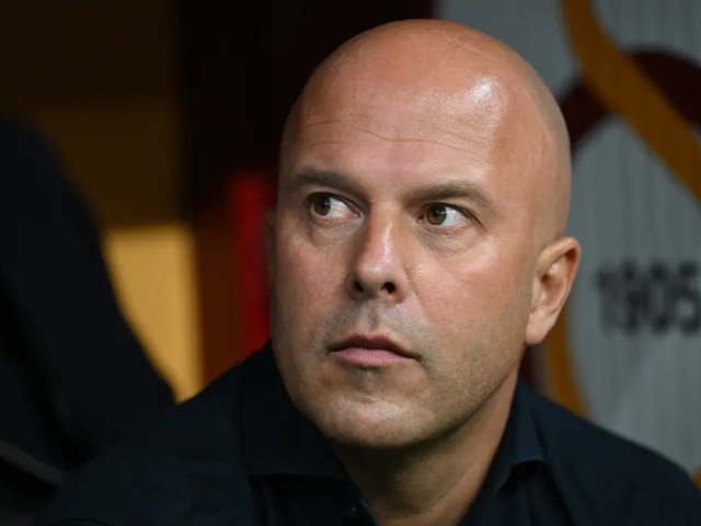 Arne Slot'tan Galatasaray ma&ccedil;ı &ouml;ncesi itiraf!