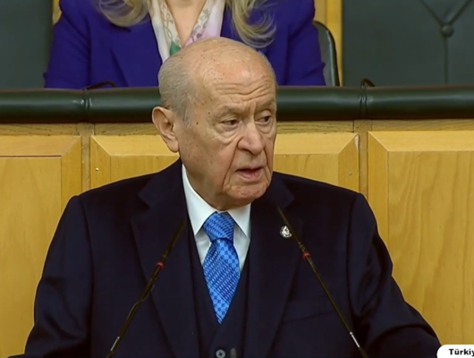 "C&uuml;mle &acirc;lem bilsin" diyerek &ccedil;ok sert uyardı