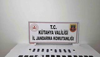 K&uuml;tahya&rsquo;da ka&ccedil;ak telefon operasyonu, 29 telefon ele ge&ccedil;irildi
