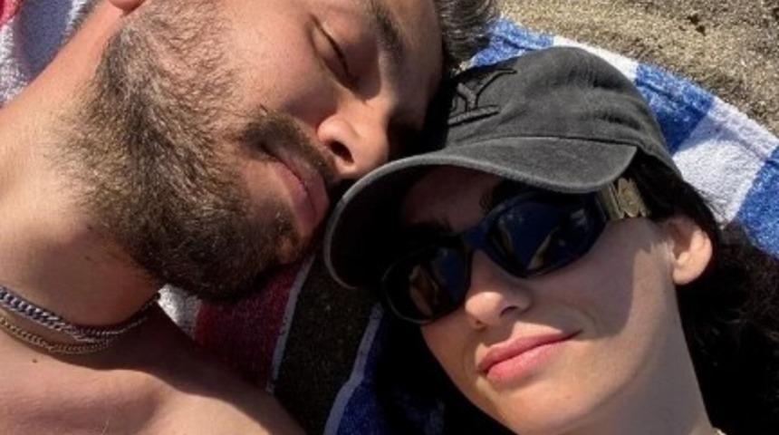 Hazar Erg&uuml;&ccedil;l&uuml; ve Efe &Ccedil;elik ayrıldı! Son hamlesi dikkat &ccedil;ekti