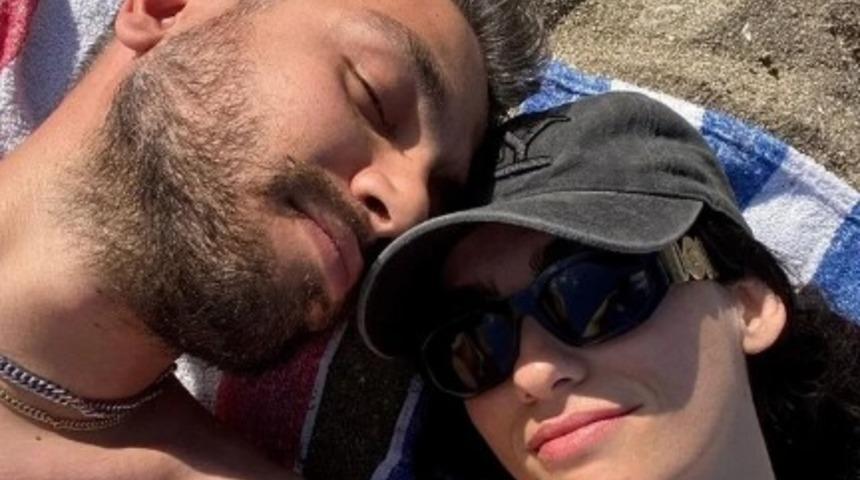 Hazar Erg&uuml;&ccedil;l&uuml; ve Efe &Ccedil;elik ayrıldı! Son hamlesi dikkat &ccedil;ekti