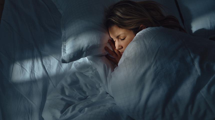 Kesintisiz uyku i&ccedil;in uygulamanız gereken 4 adım