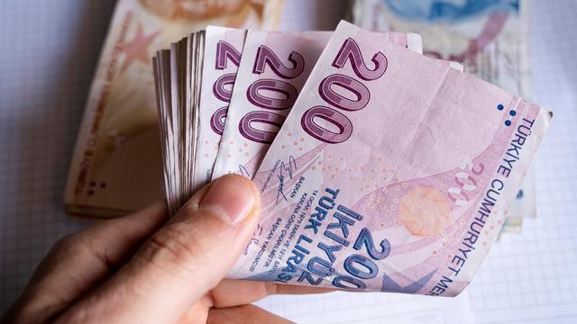 Emekli bayram ikramiyesi ne zaman yatacak? Milyonlarca emekli bekliyor