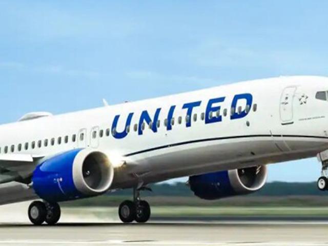 Şirket u&ccedil;uşları durdurdu: 3-4 bin yolcunun hepsi...